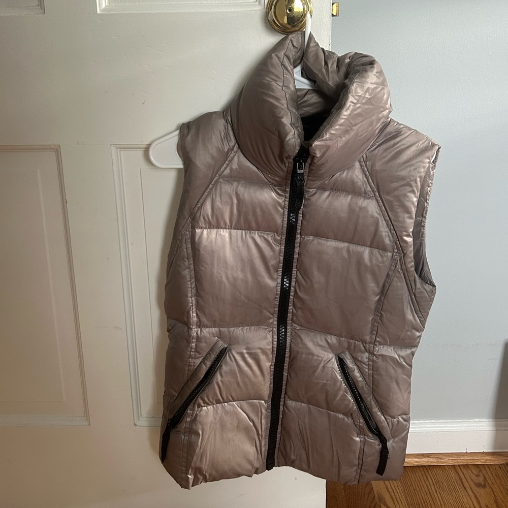 SAM vest